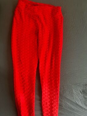 eye candy red active leggings